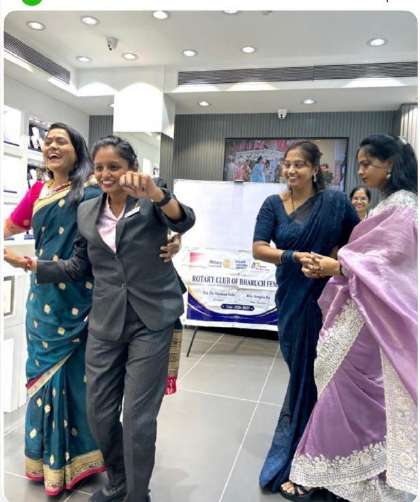 Femina members on fashion ramp