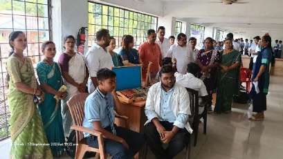 Doctors testing school children
