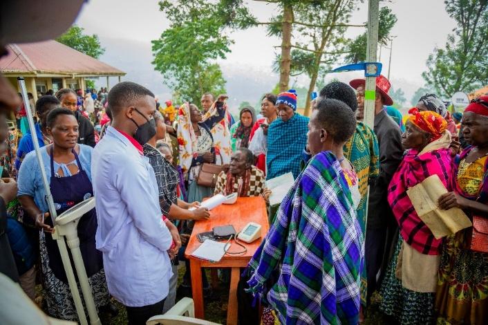 Uganda - Taking Healthcare to Rural Communities