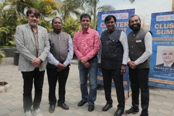 Club Leaders and Delegates Fellowship Outdoors